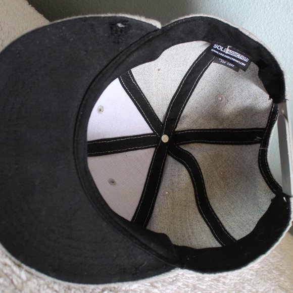 Sole Addiction Lit Men's Gray Snapback Baseball Cap One Size - Picture 8 of 11